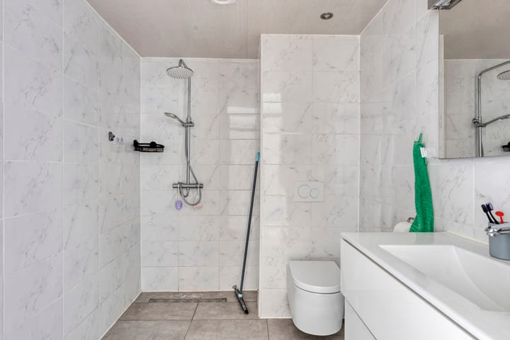 Photo 17 of Iepenlaan 19