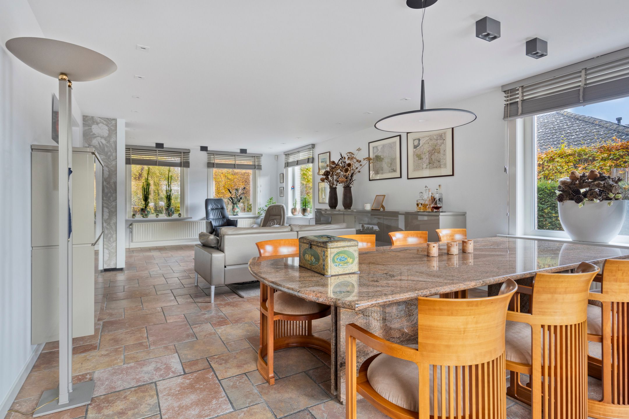 Photo 9 of Nassaustraat 6