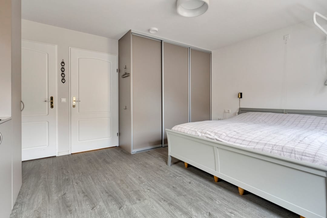 Photo 17 of Nassaustraat 6