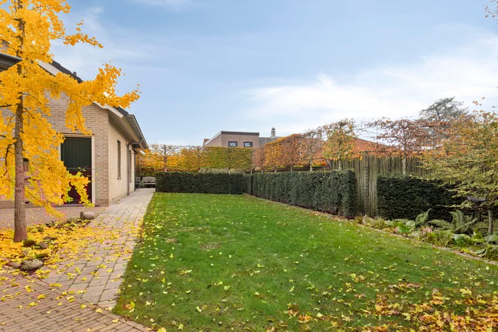 Photo 31 of Nassaustraat 6