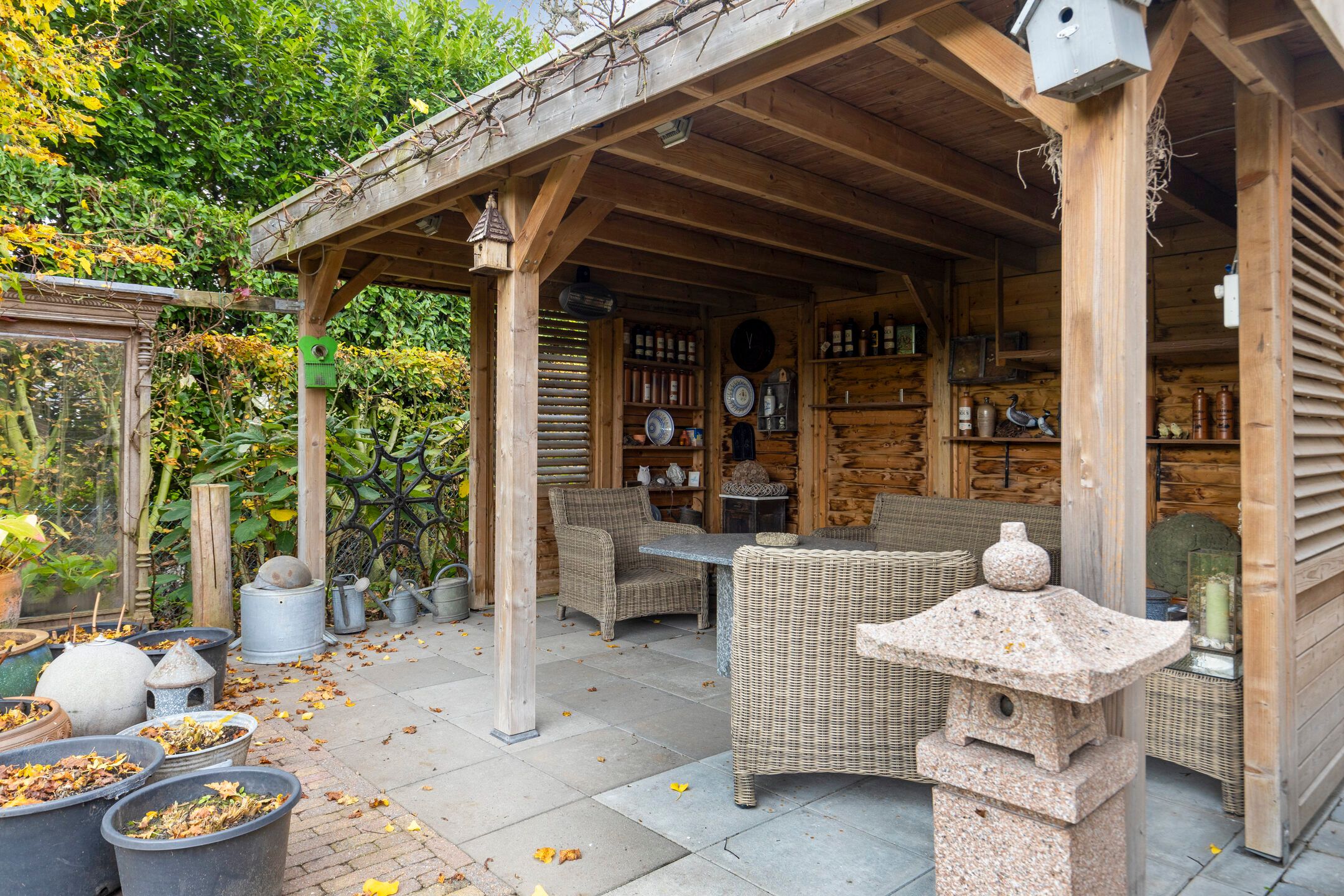 Photo 36 of Nassaustraat 6