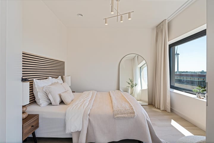 Photo 2 of Rivium 1e straat 61-M