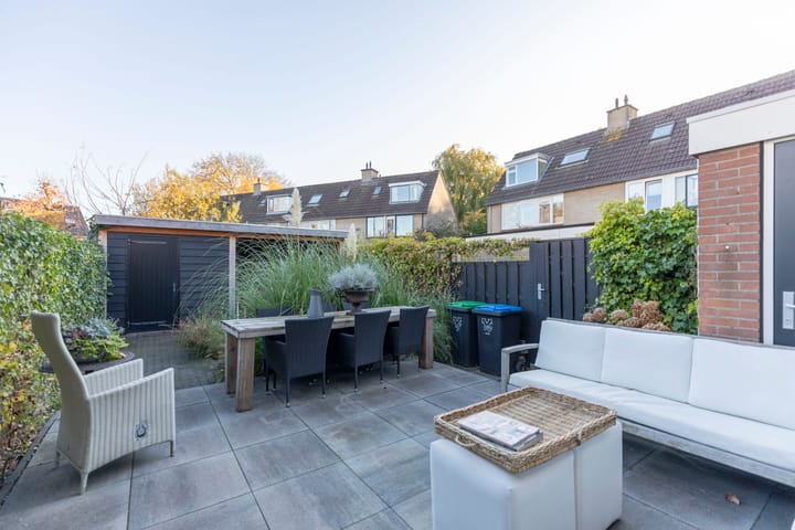 Photo 3 of Botter 16