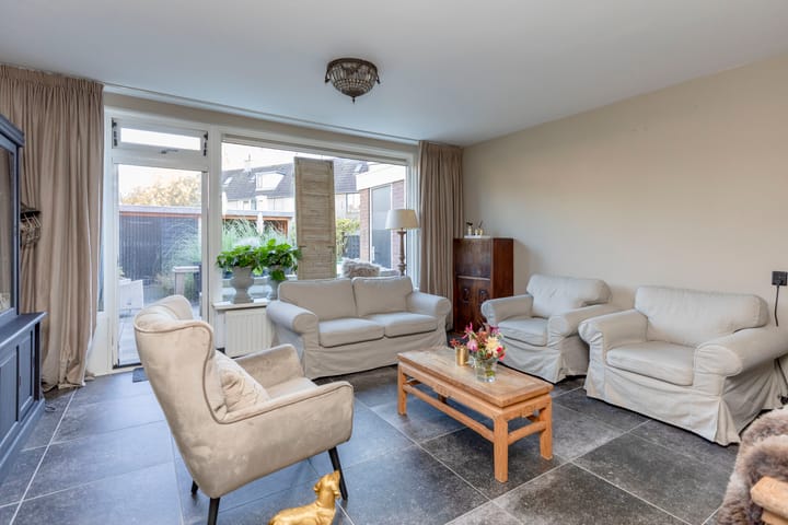 Foto 9 van Botter 16