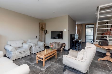 Botter 16 secondary image