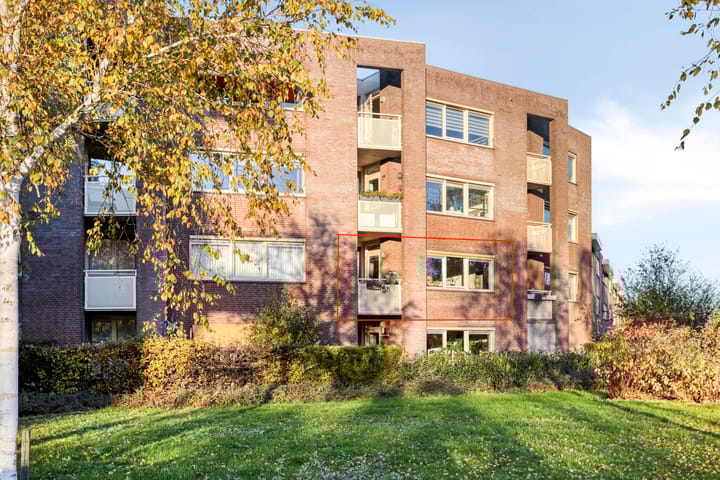 Photo 6 of Binnenhof 18