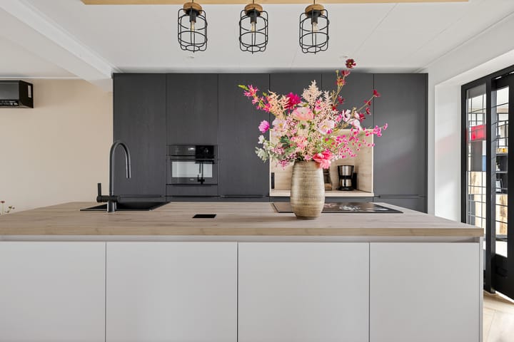 Foto 14 van Klokhuislaan 5