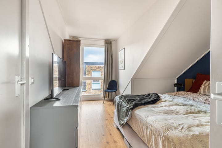 Foto 33 van Kaapstanderstraat 6