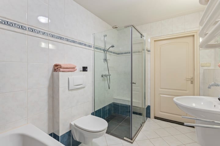 Photo 20 of Plantersgraaf 9