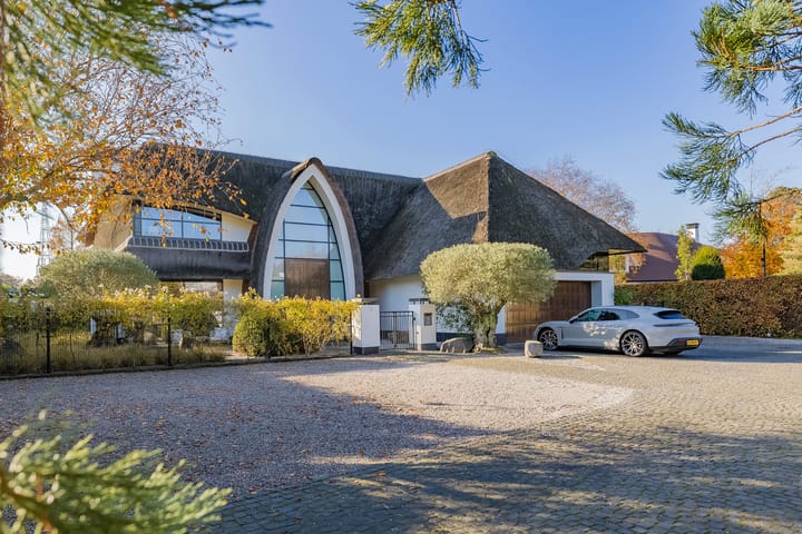 Photo 6 of Buitenwater 2