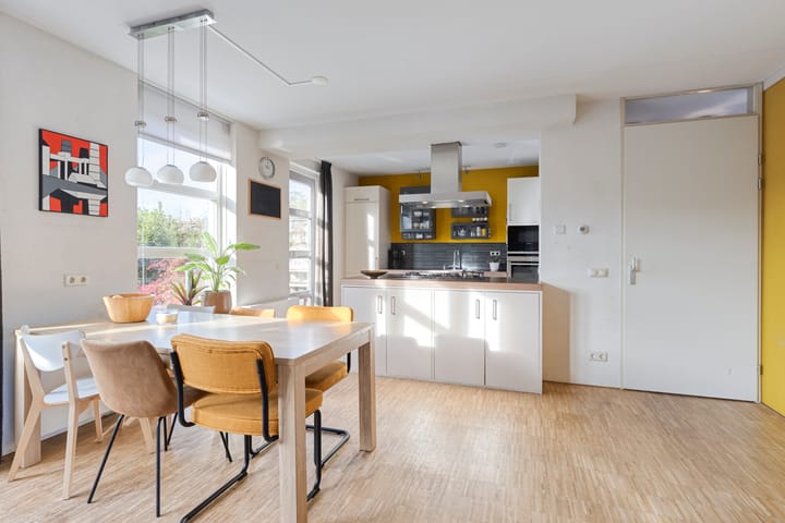 Photo 11 of De Triomfboog 66