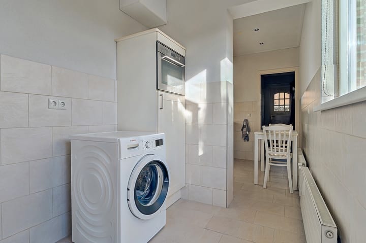 Foto 9 van Van Bredastraat 40