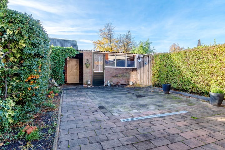 Foto 20 van Van Bredastraat 40