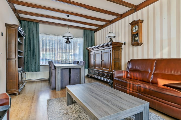 Foto 22 van Van Bredastraat 40