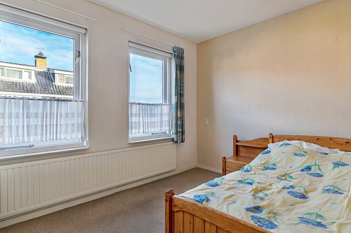 Foto 28 van Van Bredastraat 40