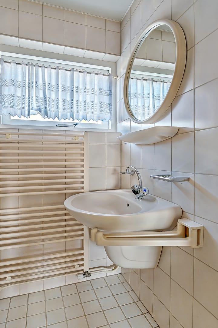 Foto 30 van Van Bredastraat 40