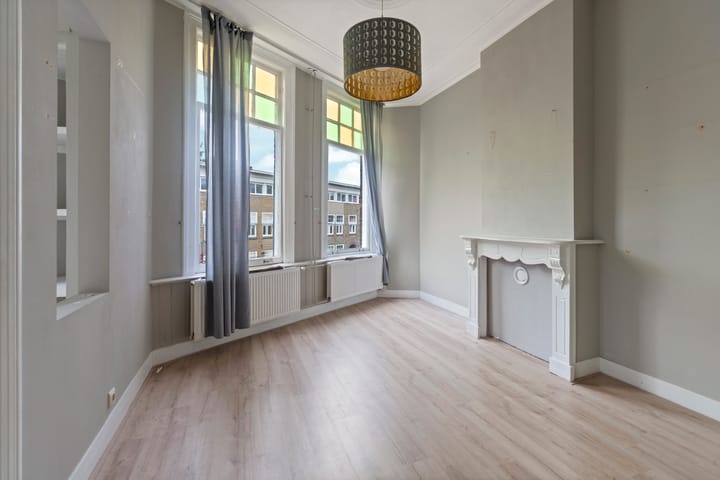 Photo 10 of Van Dortmondtstraat 1