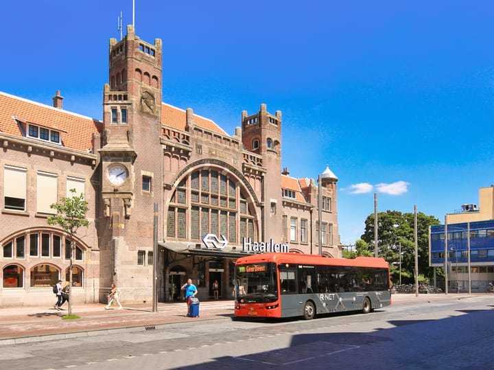 Photo 36 of Pieter Kiesstraat 79-ZW