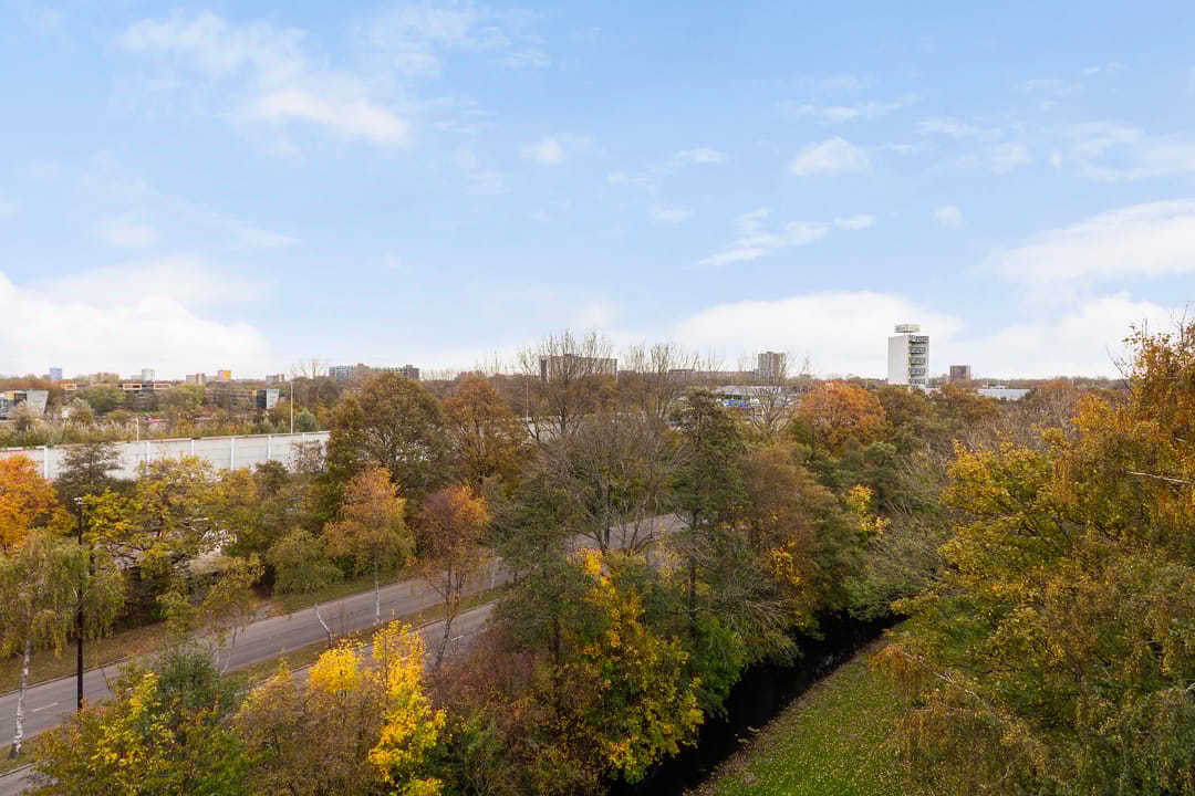 Foto 23 van Burgemeester A. van Walsumlaan 239