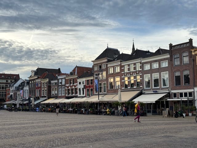 View photo 3 of Markt 32-A