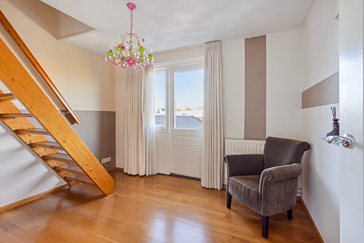 Photo 35 of Oranjeplein 6