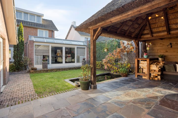 Photo 42 of Oranjeplein 6