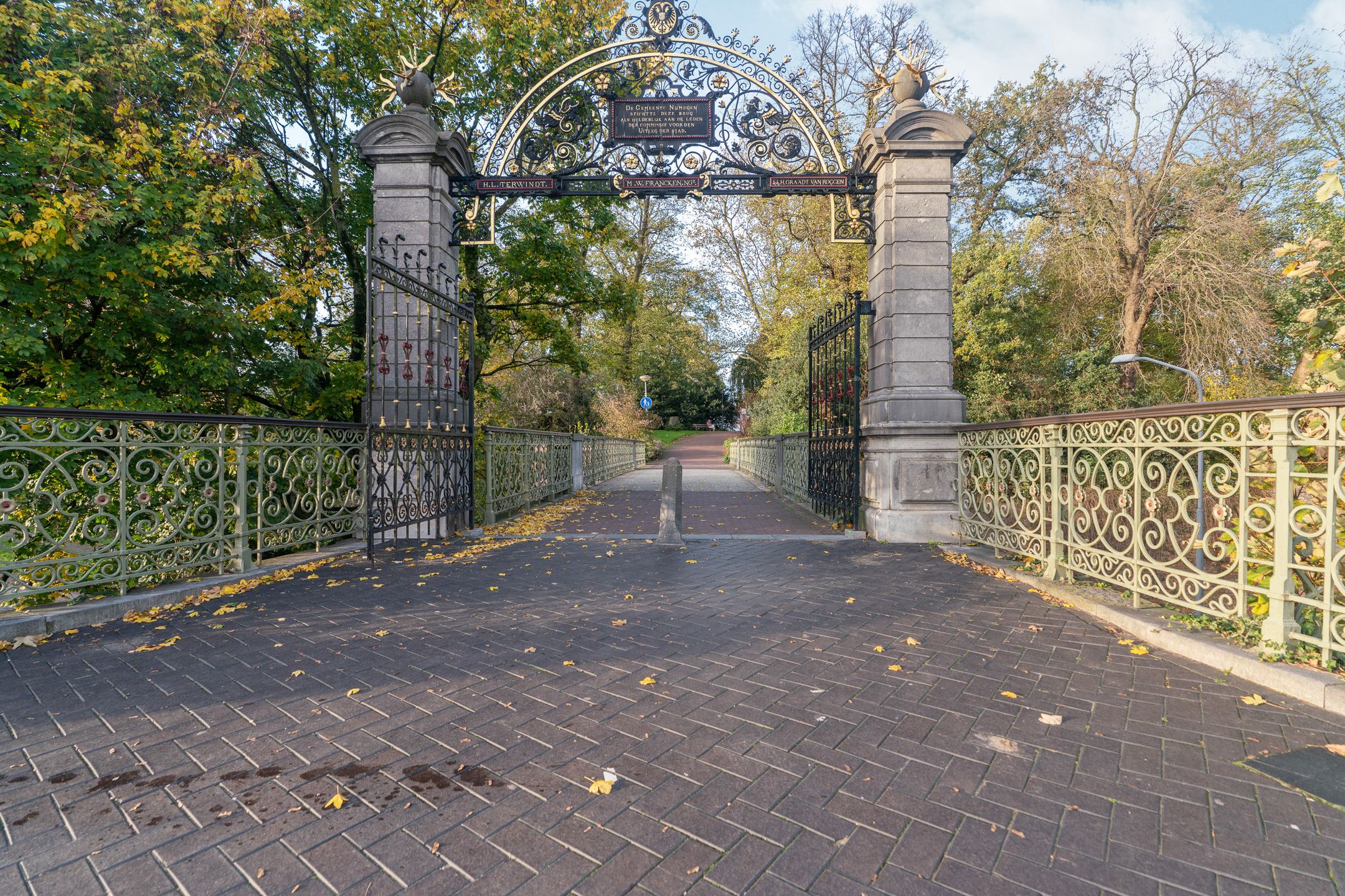 Foto 15 van Burchtstraat 79-B