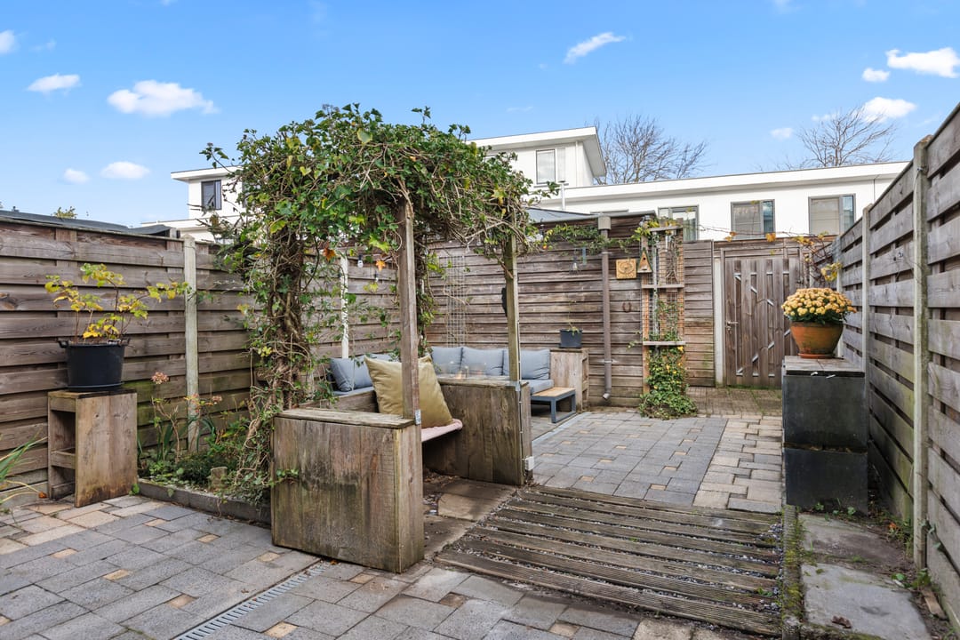 Photo 41 of Watertor 16