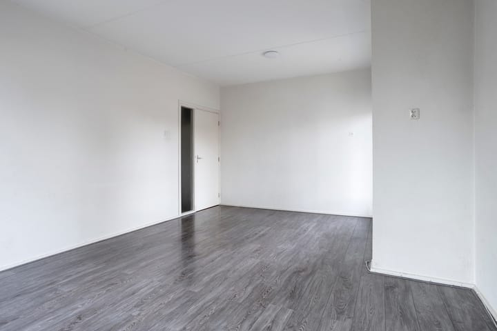 Photo 18 of Pisanostraat 154