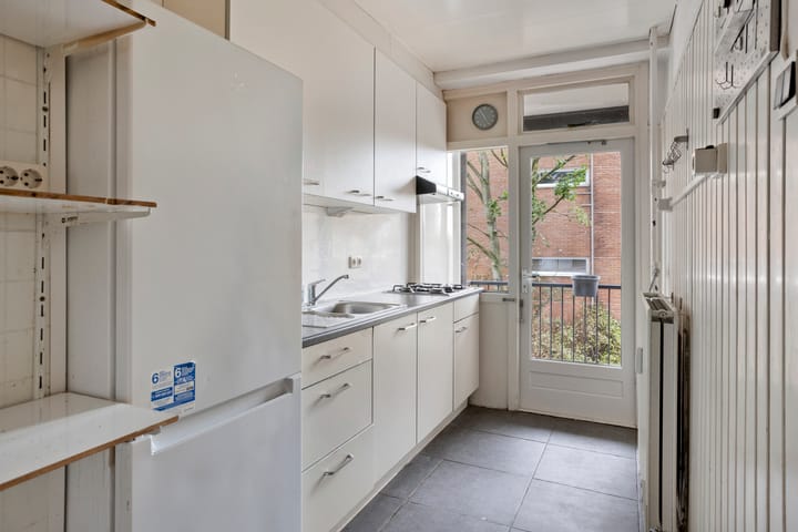 Photo 22 of Pisanostraat 154