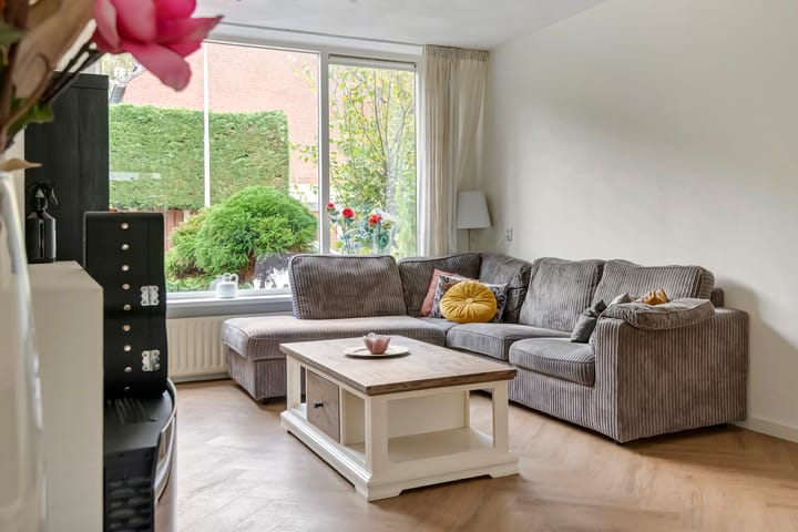 Photo 2 of Bartokstraat 17