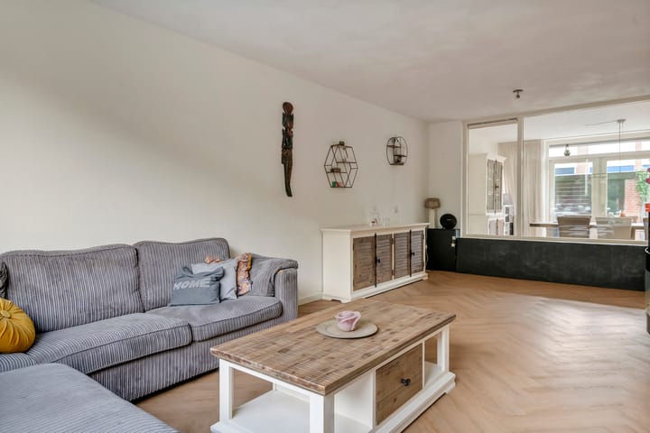 Photo 10 of Bartokstraat 17