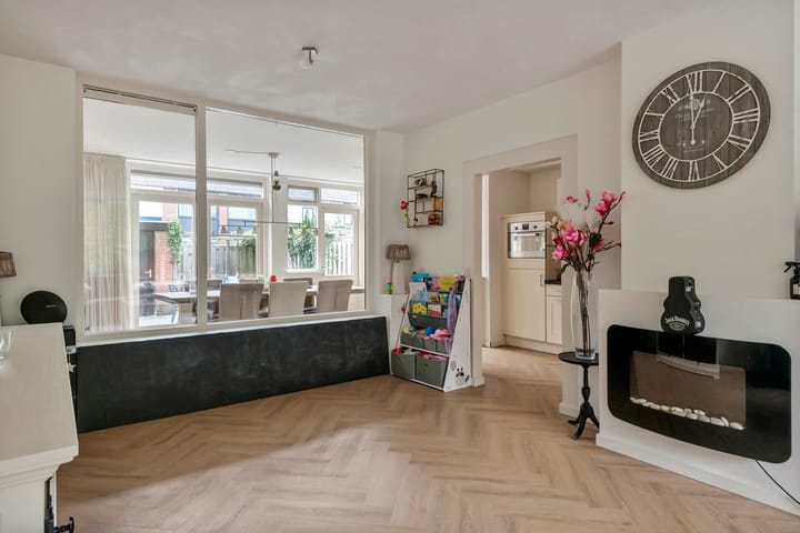 Photo 13 of Bartokstraat 17