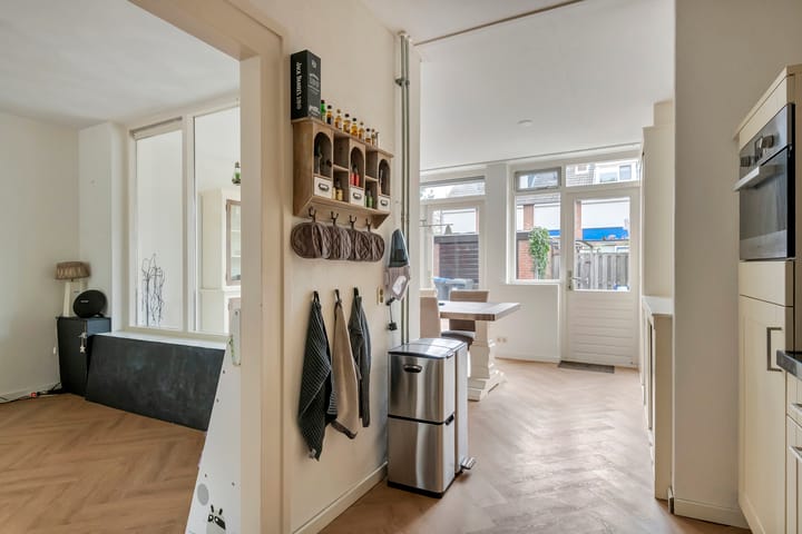 Photo 14 of Bartokstraat 17