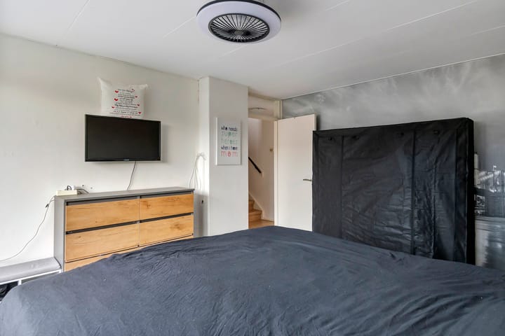 Photo 22 of Bartokstraat 17