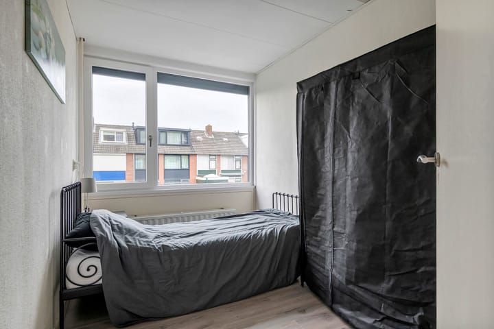 Photo 23 of Bartokstraat 17