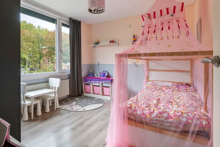 Photo 27 of Bartokstraat 17