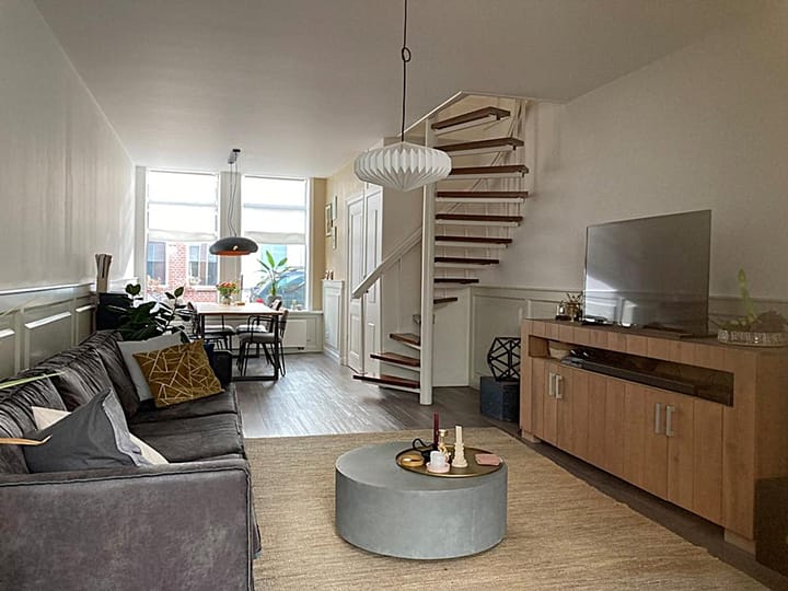 Photo 3 of Van der Woudestraat 85