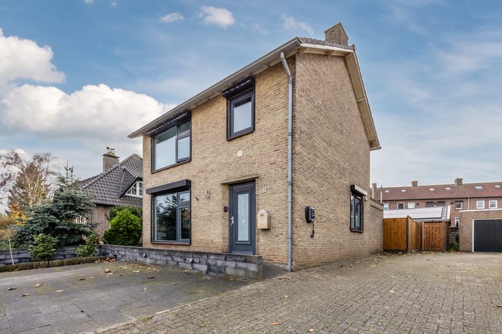 Foto 9 van Karstraat 11-B