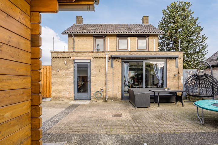 Foto 35 van Karstraat 11-B