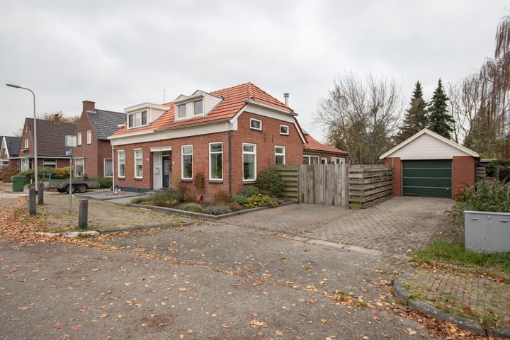 Photo 5 of Esbörgstraat 30