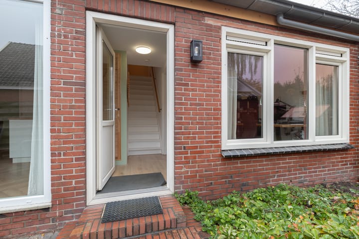 Photo 8 of Esbörgstraat 30