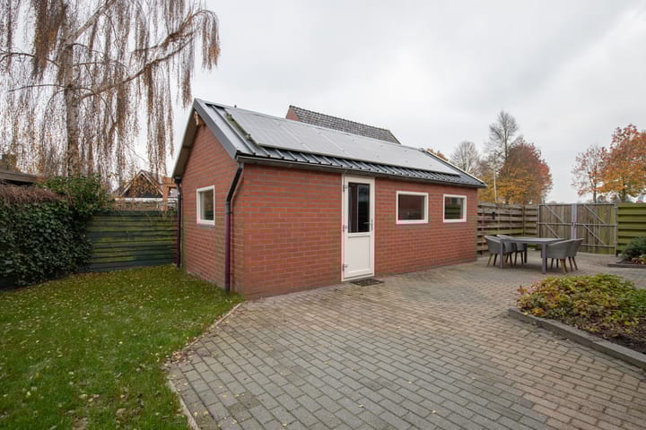 Photo 42 of Esbörgstraat 30