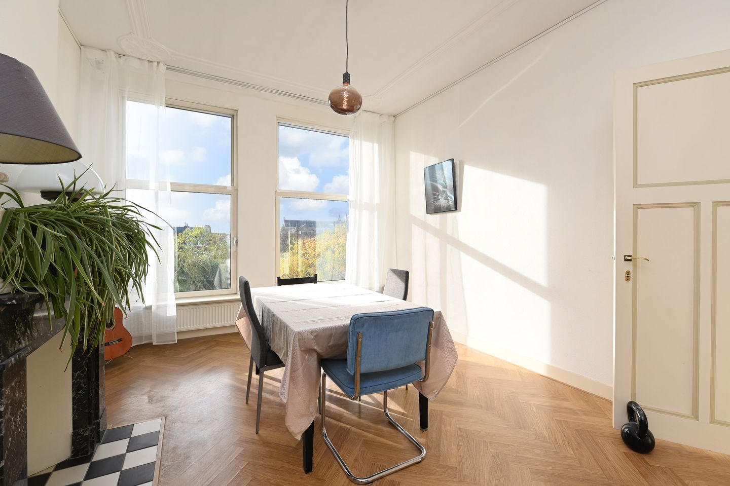 Foto 14 van Valkenboskade 247