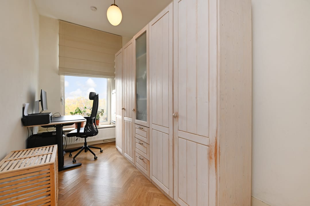 Foto 28 van Valkenboskade 247