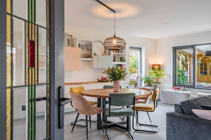 Photo 4 of Valeriaan 11