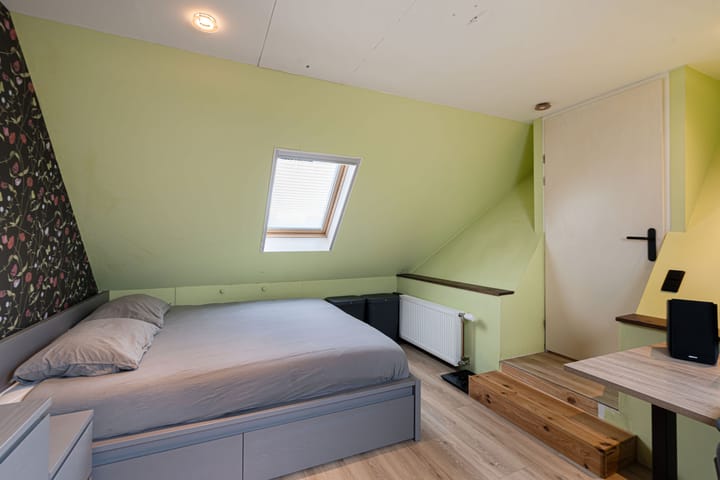 Photo 49 of Valeriaan 11