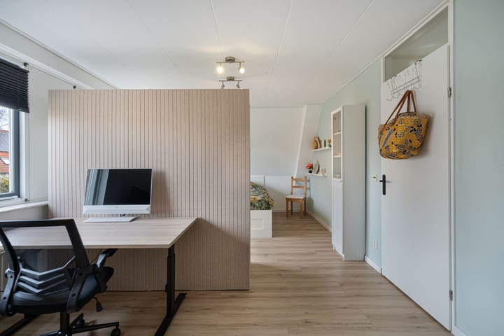 Photo 37 of Valeriaan 11