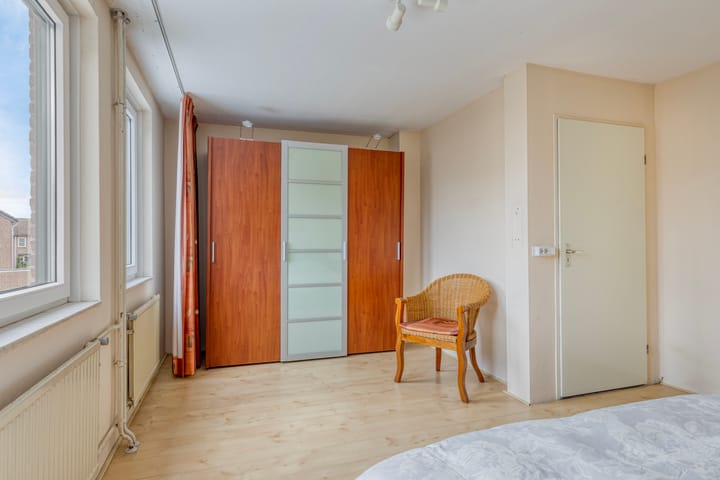 Photo 16 of Klaproosstraat 74