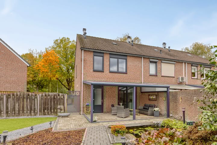 Photo 27 of Klaproosstraat 74